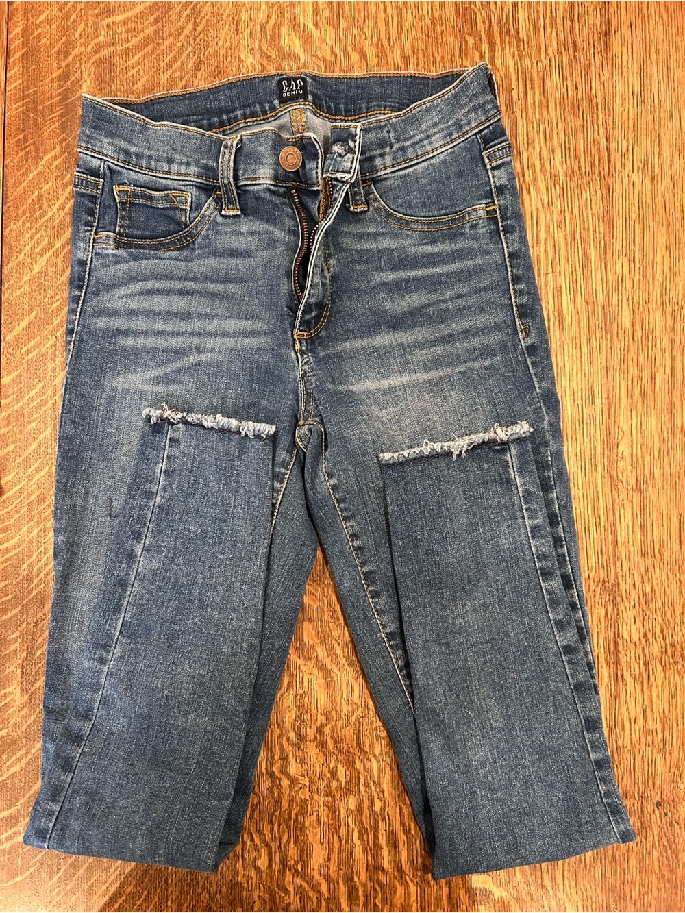 GAP Women's Straight-Leg Jeans